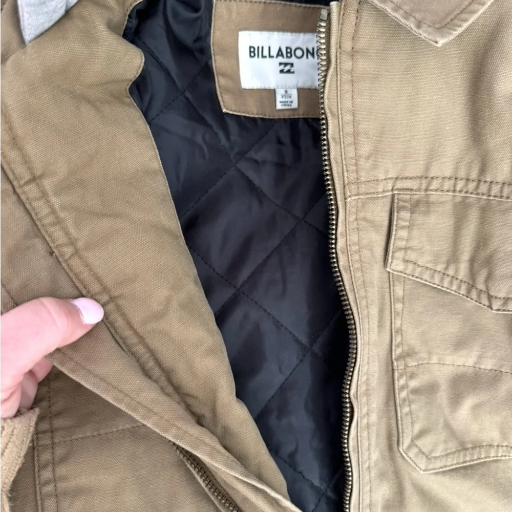 BILLABONG BOYS SMALL NWT HOODED JACKET - Picture 3 of 4